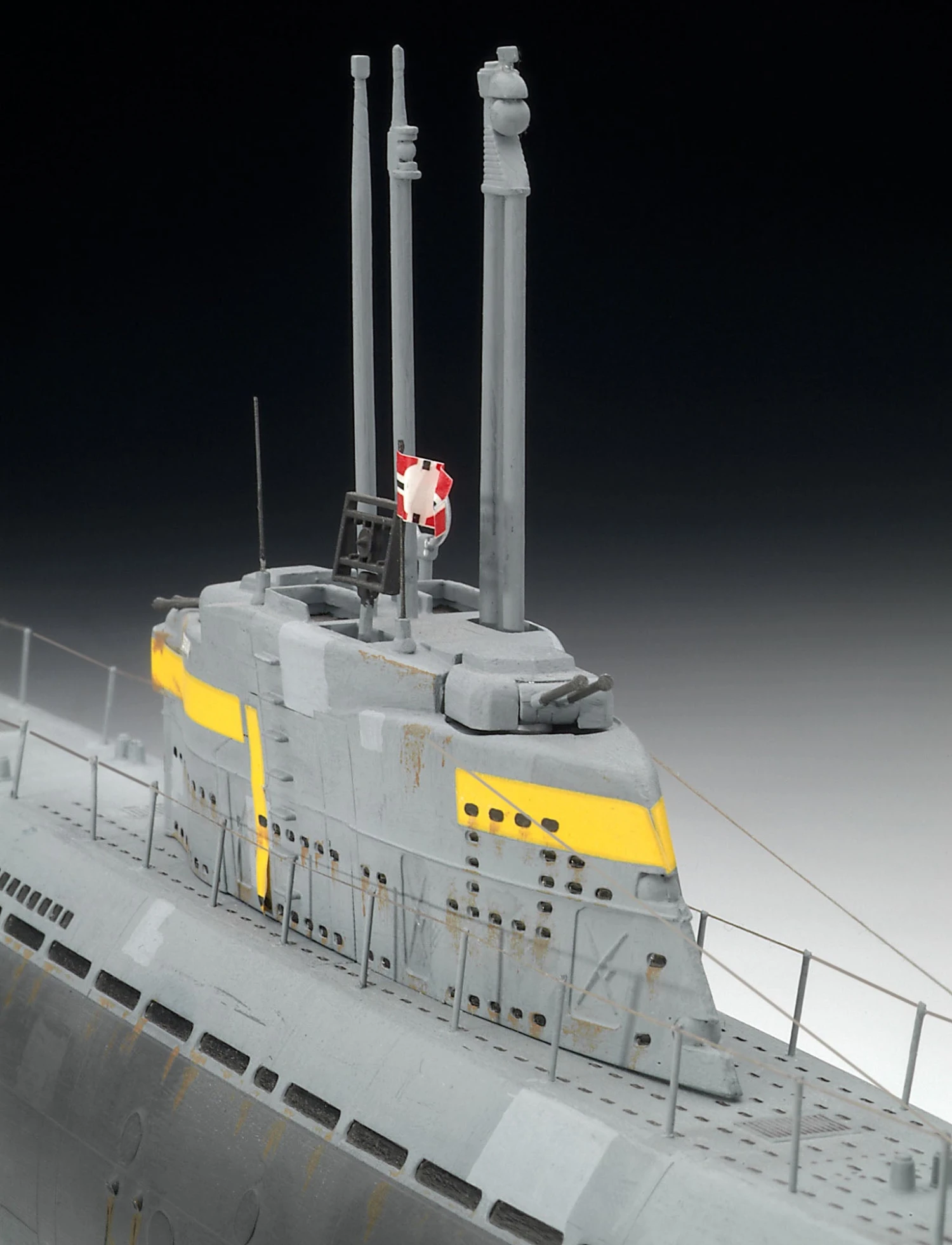 Revell 05177 1/144 German Submarine Type XXI - Image 2
