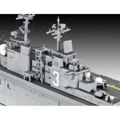 Revell 1/700 Assault Carrier USS WASP Class -Model Toy Store 05178 us navy assault carrier wasp class 09