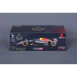 Bburago 1/24 Red Bull Racing 2022 F1-RB18 Verstappen #1 Champion Version -Model Toy Store 481A7358