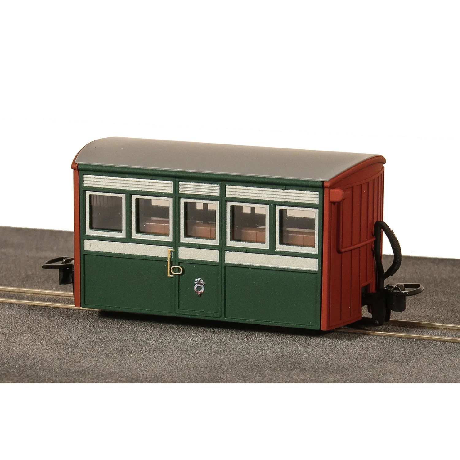 Peco OO9 FR Bug Box Coach 1st Class Early Preservation Livery 2 Peco OO9 FR Bug Box Coach 1st Class Early Preservation Livery - Image 2