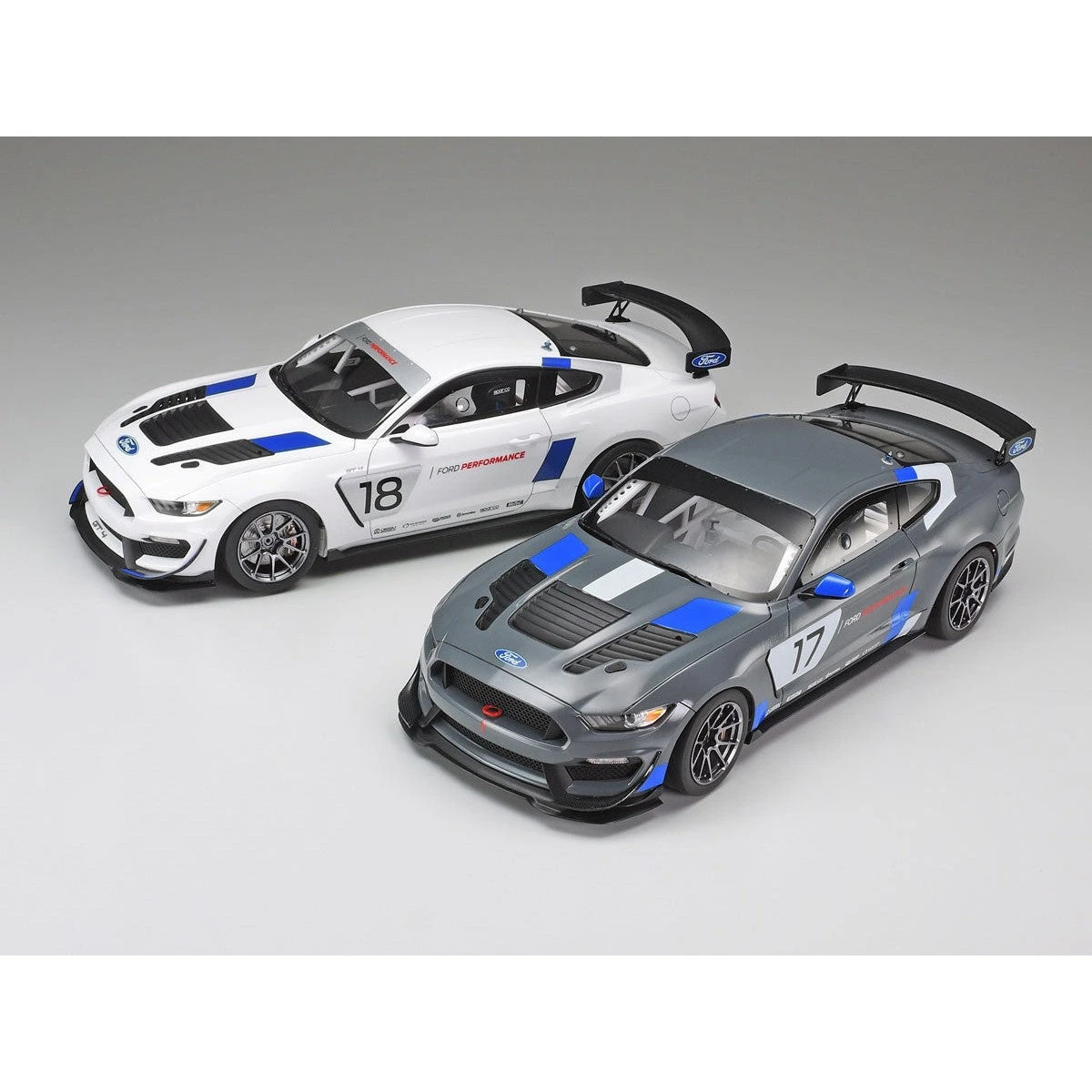 Tamiya 1/24 Ford Mustang GT4 3 Tamiya 1/24 Ford Mustang GT4 - Image 3