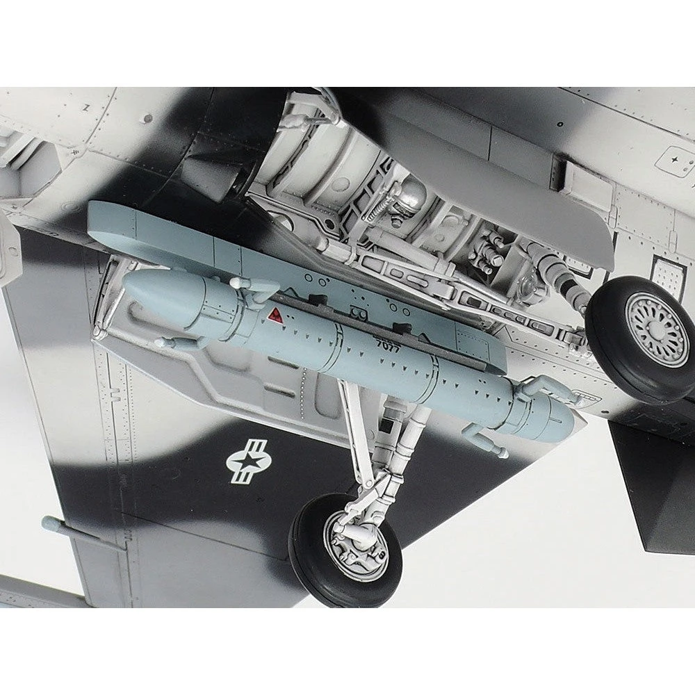 Tamiya 1/48 F16C/N Aggressor/Adversary 5 Tamiya 1/48 F16C/N Aggressor/Adversary - Image 5