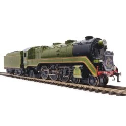 HO C38 Class 462 Pacific Express Locomotive 3830 Spirit Of Progress Olive Green With Black Smoke Box