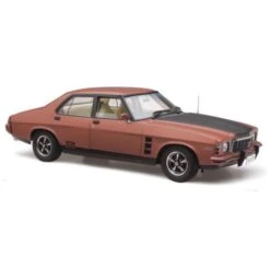 1/18 Holden HX Monaro Persian Sand