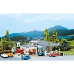 Faller BP Petrol Station 5 Faller BP Petrol Station -Model Toy Store FB232219 3