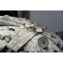 PG 1/72 MILLENNIUM FALCON 23 PG 1/72 MILLENNIUM FALCON -Model Toy Store G0216384 5