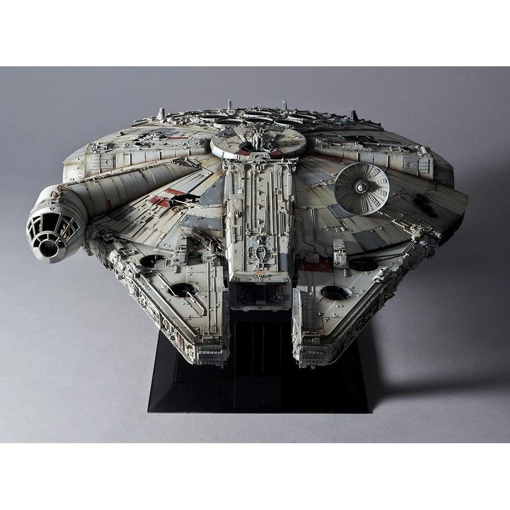 PG 1/72 MILLENNIUM FALCON 2 PG 1/72 MILLENNIUM FALCON - Image 2