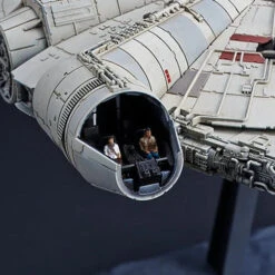 1/144 STAR WARS MILLENNIUM FALCON STAR WARSTHE RISE OF SKYWALKER -Model Toy Store G5058195 5