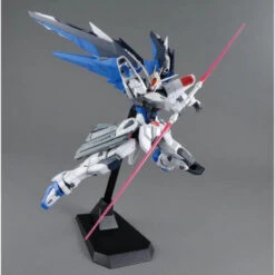 Bandai 1/100 MG FREEDOM GUNDAM Ver.2.0 -Model Toy Store G5061611 5