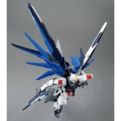 Bandai 1/100 MG FREEDOM GUNDAM Ver.2.0 -Model Toy Store G5061611 9
