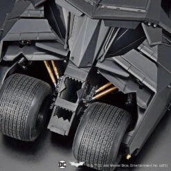Bandai 1/35 SCALE MODEL KIT BATMOBILE BATMAN BEGINS Ver. -Model Toy Store G5062184 6