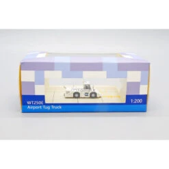 Model Toy Store 10 1/200 ANA Komatsu WT250E Towing Tractor