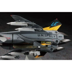 Hasegawa 1/72 VF-19A 'SVF-569 Lightnings' With High-Maneuver Missiles -Model Toy Store H65799 1