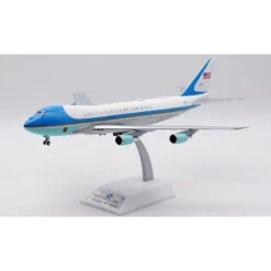 1/200 USAF United States Air Force Boeing VC-25A 29000 18 1/200 USAF United States Air Force Boeing VC-25A 29000 -Model Toy Store IFVC25A0322P 4