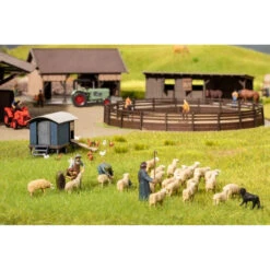 HO Sheep Shearing -Model Toy Store NOC15751 27860921 b935 40b8 8a32 a720d01b5b59