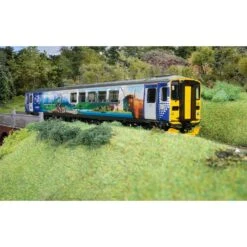 Hornby SCOTRAIL CLASS 153 157305 ERA 11 -Model Toy Store R30146 2