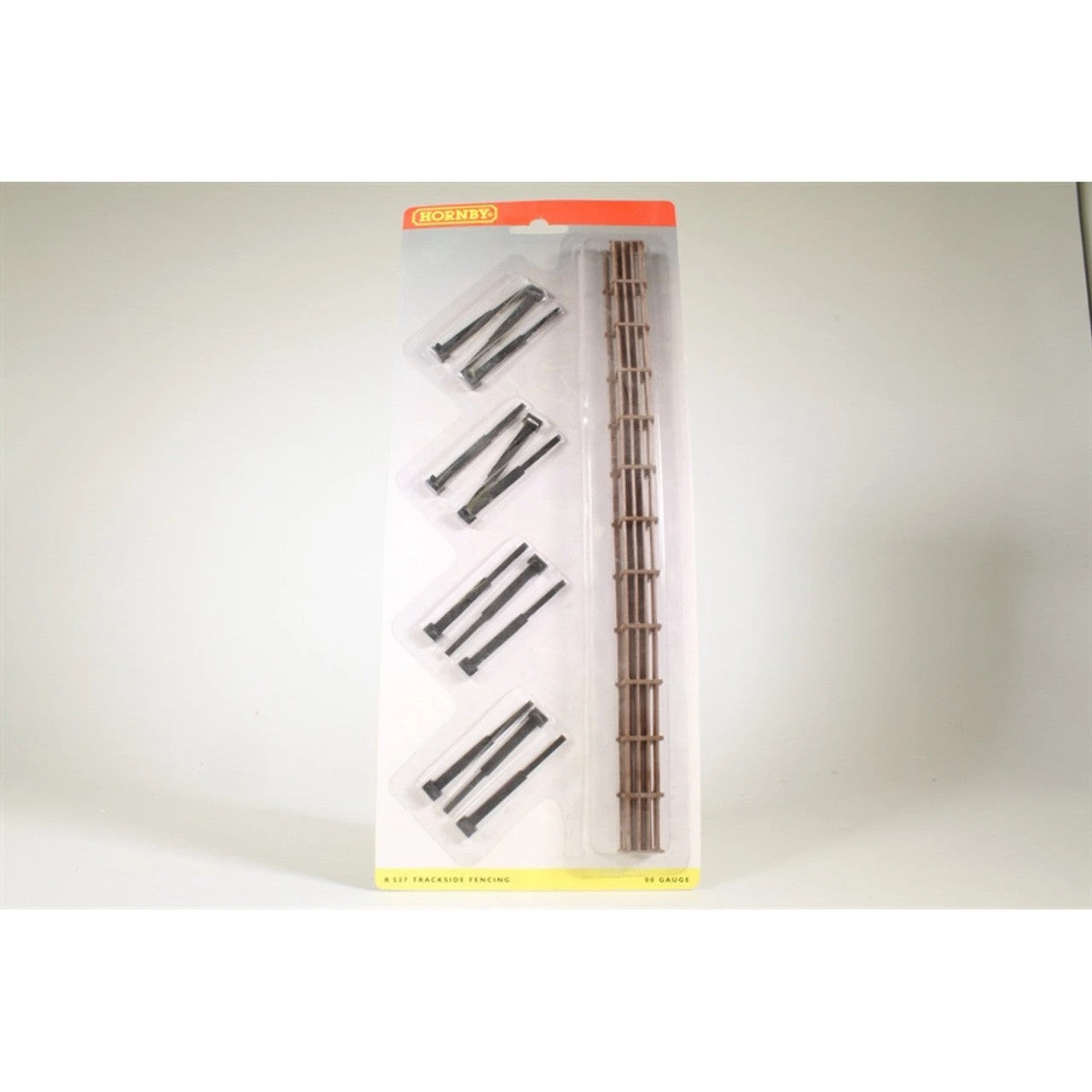 Hornby OO Trackside Fencing Pack 3 Hornby OO Trackside Fencing Pack - Image 3