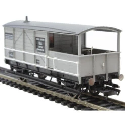 Hornby OO BR AA15 20T Toad Brake Van W68604 Era 4 8 Hornby OO BR AA15 20T Toad Brake Van W68604 Era 4 -Model Toy Store R6941 2
