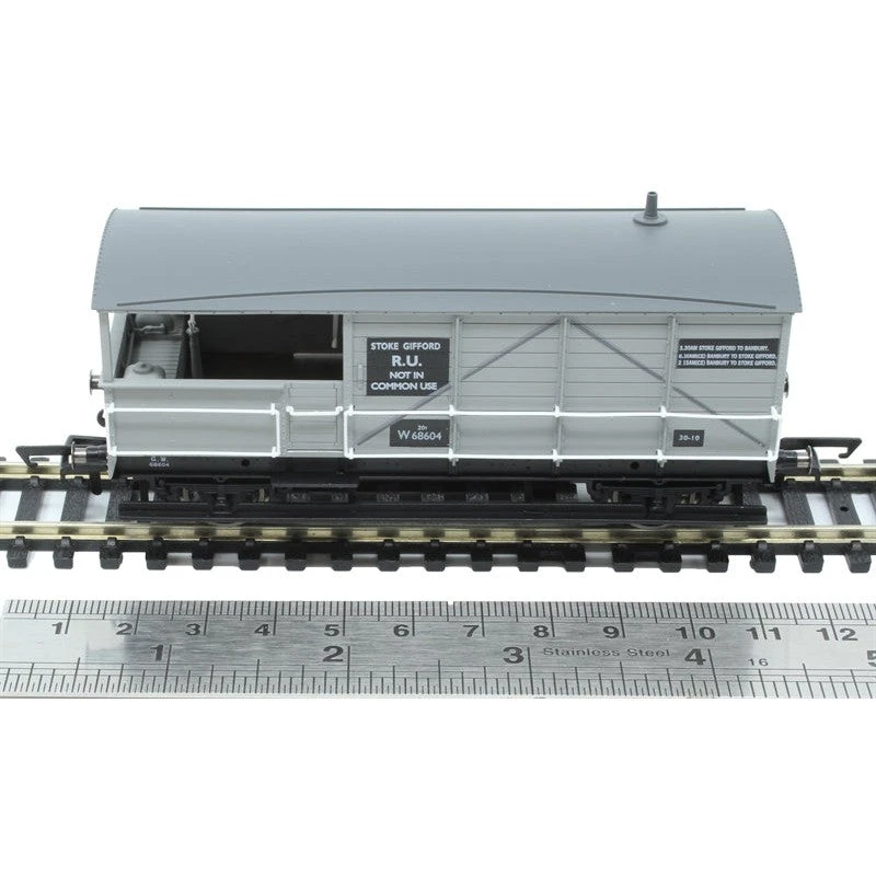 Hornby OO BR AA15 20T Toad Brake Van W68604 Era 4 5 Hornby OO BR AA15 20T Toad Brake Van W68604 Era 4 - Image 5