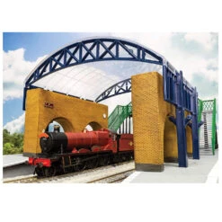 Hornby PLATFORM 9 3/4 -Model Toy Store R7236 3
