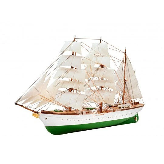 Revell 1/350 Gorch Fock 2 Revell 1/350 Gorch Fock - Image 2