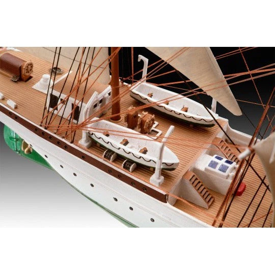 Revell 1/350 Gorch Fock 3 Revell 1/350 Gorch Fock - Image 3
