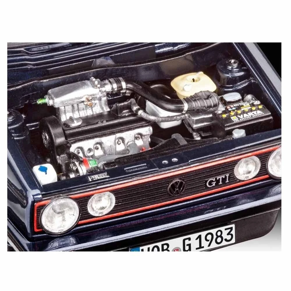 Revell 1/24 Volkswagen Golf GTI Pirelli Gift Set 4 Revell 1/24 Volkswagen Golf GTI Pirelli Gift Set - Image 4