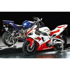 Tamiya 1/12 Yamaha YZFR1 7 Tamiya 1/12 Yamaha YZFR1 -Model Toy Store T14073 2