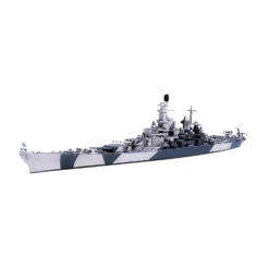 Tamiya 1/700 Waterline Series US Navy Battleship BB61 Iowa BB61