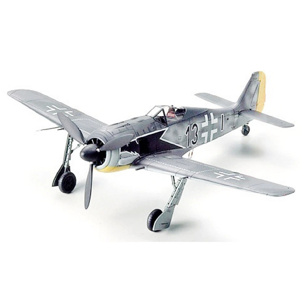 Tamiya 1/48 FockeWulf Fw190 A3 1 Tamiya 1/48 FockeWulf Fw190 A3