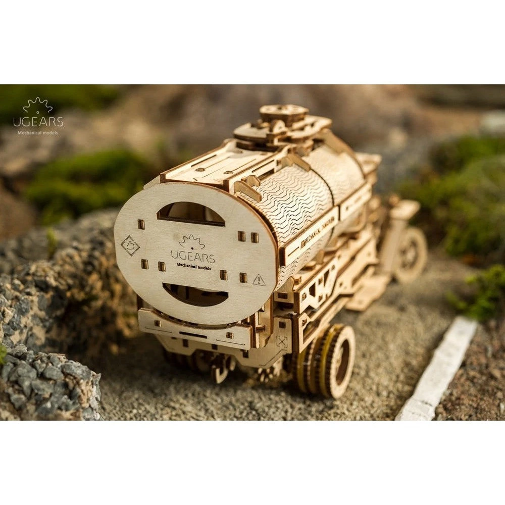 UGEARS 594pc UGM11 Truck With Tanker 16 UGEARS 594pc UGM11 Truck With Tanker - Image 16