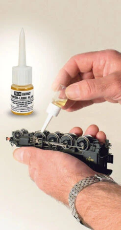 Peco Electrolube -Model Toy Store pec pl64 1024x1024 70024523 3f3a 4a80 85dd c600b6c53075